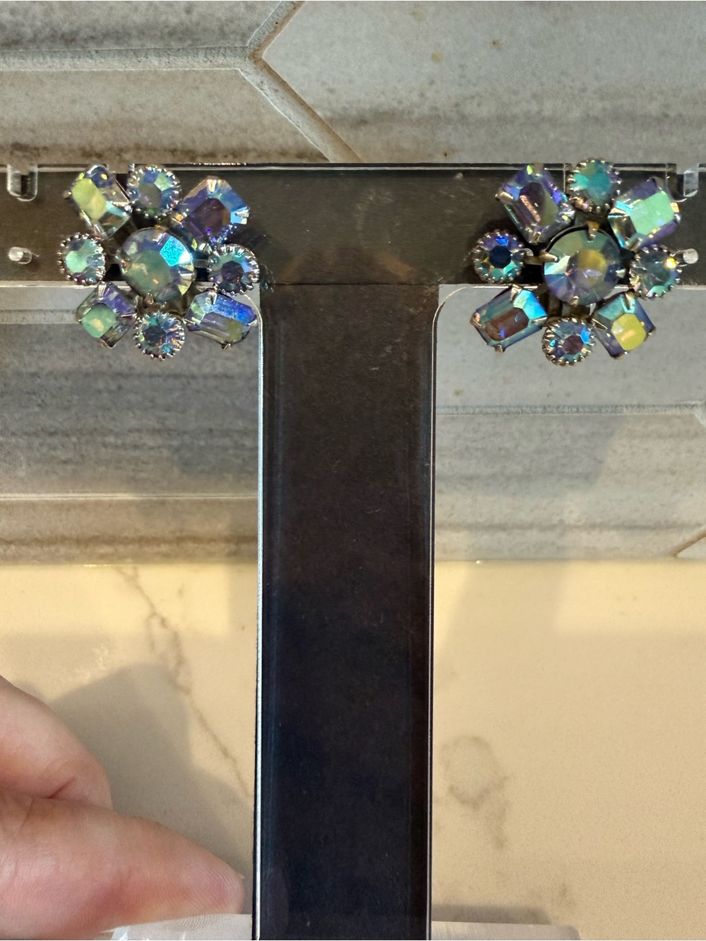 WEISS AB Aurora Borealis Rhinestone Floral Cluster Clip On Earrings 1950s